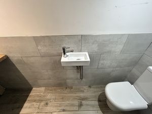 Photo 10- click for photo gallery